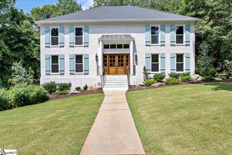 111 Nightingale Lane