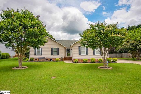 100 Tearose Lane sold home in Rosemont, Simpsonville, SC