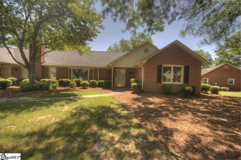 11 Fairoaks Drive