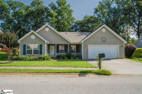107 Granite Woods Way