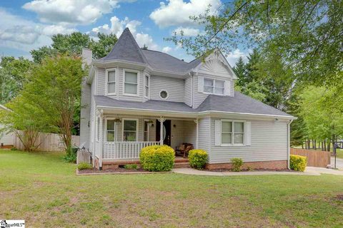 300 Fairwood Drive