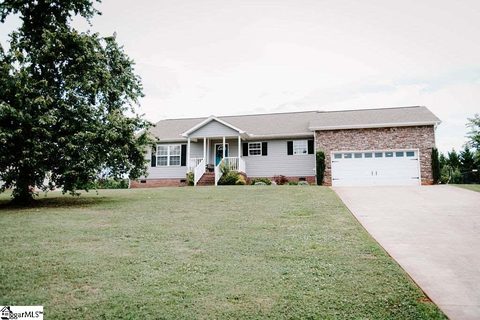 1145 Clark Road sold home in Kennedy Commons, Inman, SC