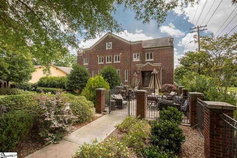 325 Hampton Avenue #101 sold condo in The Hamptons, Greenville, SC