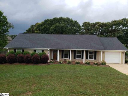 109 Amberwood Lane sold home in Adams Mill Estates, Mauldin, SC