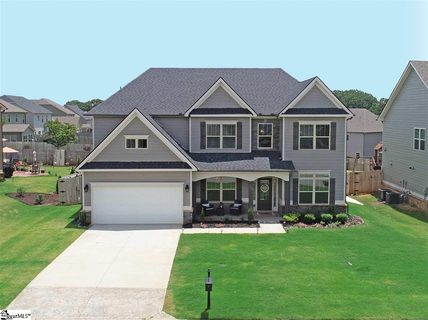 126 Wild Hickory Circle sold home in Enclave At Airy Springs, Easley, SC