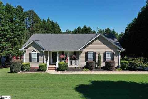 105 Rochester Court