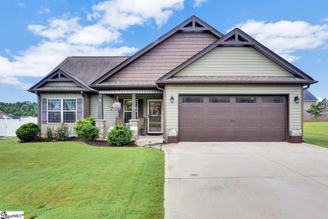 254 E Pyrenees Drive sold home in Lyman Farms At Shiloh, Lyman, SC
