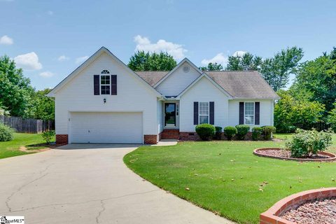 14 Equestrian Court