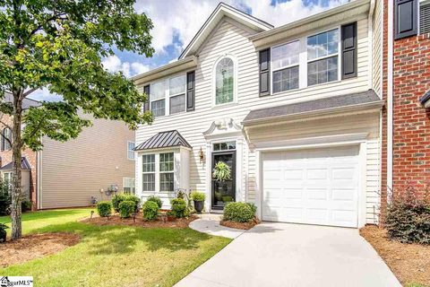414 Cedar Pines Drive