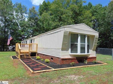 109 Coppice Court sold manufactured home in Mt Carmel Hills, Easley, SC