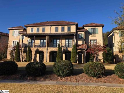 142 Botanical Circle