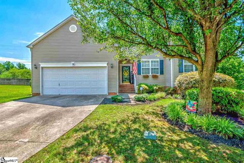 14 Knollvine Cove sold home in Vineyard At Planters Row, Mauldin, SC