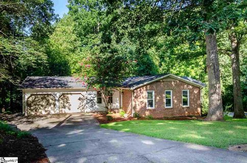 114 E Woodburn Drive