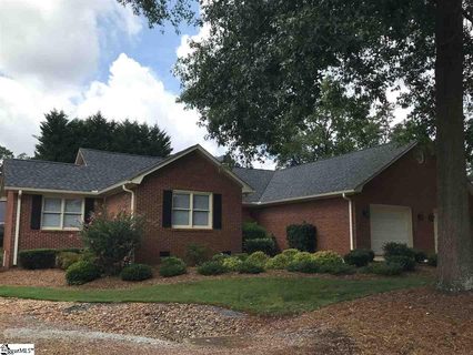 16 Fairoaks Drive