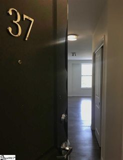 100 E Washington Street Unit 37