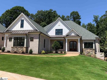 203 Redfern Court sold home in Godfrey Ridge, Simpsonville, SC
