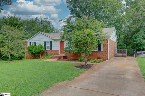 31 Riverwood Circle sold home in Berea Forest, Greenville, SC
