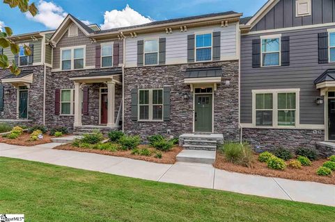 8 Itasca Drive