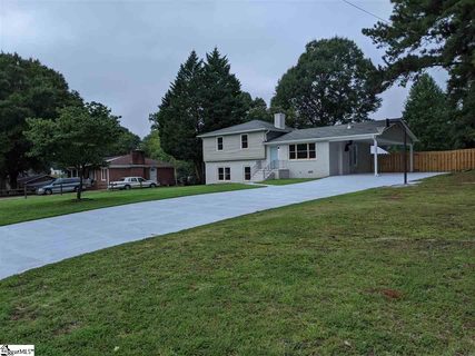 410 Rangeview Circle