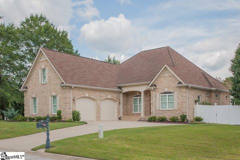 113 Banbury Circle sold home in Cedar Cove, Simpsonville, SC