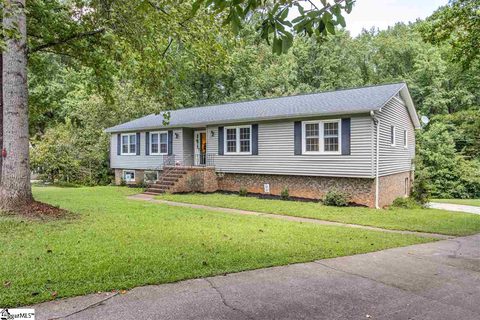 957 Fargo Street sold home in Glendale, Mauldin, SC