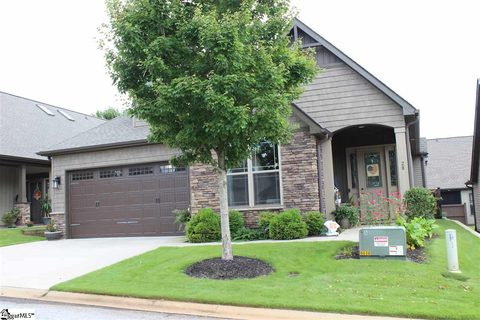 28 Bradstock Drive