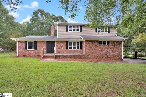114 Quail Trail sold home in Merri Meadows, Easley, SC