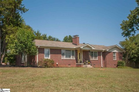 201 Clark Avenue sold home in Brookhaven, Greer, SC