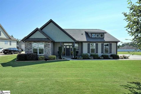 500 Carriage Gate Drive sold home in Carriage Gate, Wellford, SC