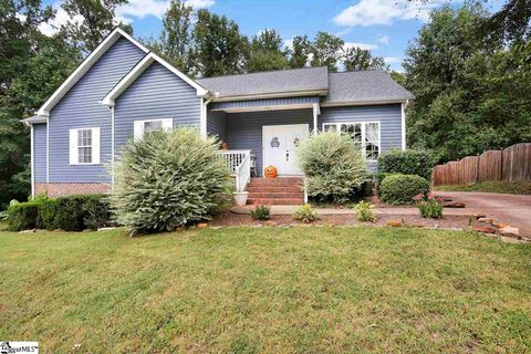 104 Graclan Court sold home in Hudders Creek, Simpsonville, SC