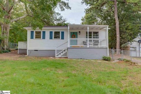 207 Spruce Street sold home in Woodville Heights, Greenville, SC