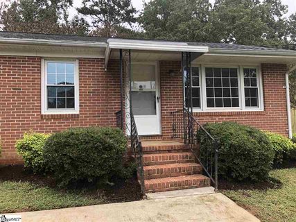 200 Oak Drive sold home in Kentland Park, Greenville, SC