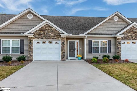 30 Eaglecrest Court
