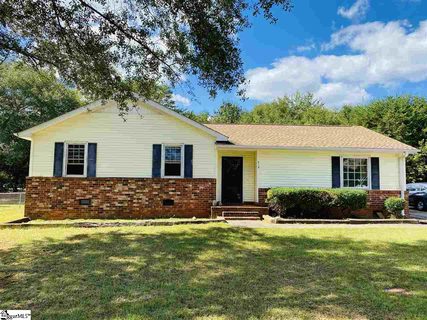 318 Berea Forest Circle sold home in Berea Forest, Greenville, SC