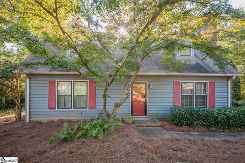 15 Maple Leaf Court sold home in White Oak Hills, Greenville, SC