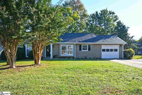 209 Weaver Lane sold home in Wedgefield, Simpsonville, SC