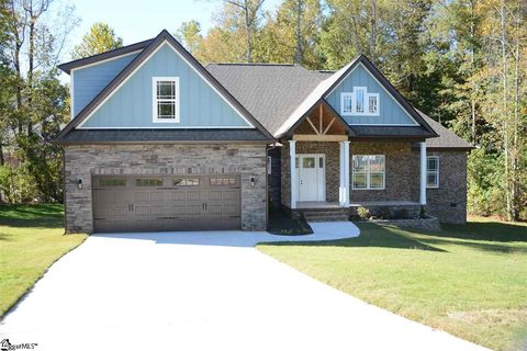 105 Graclan Court sold home in Hudders Creek, Simpsonville, SC