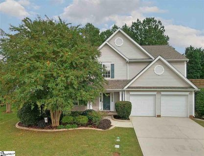 5 Stapleford Park Drive