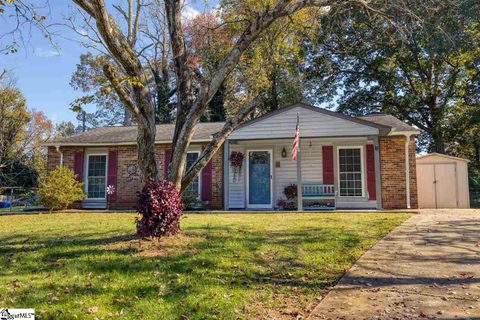 15 River Court sold home in Riverwoods, Greenville, SC