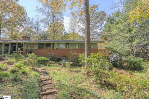 103 Robinall Drive