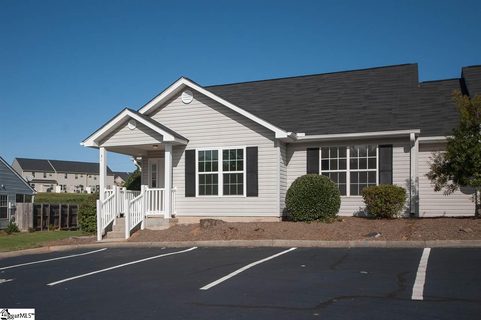 31 Hayfield Lane sold condo in Hammett Farms, Greer, SC