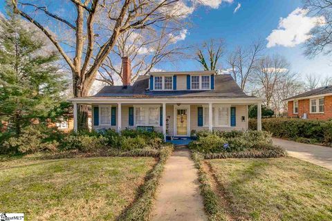 Homes in Augusta Road, Greenville