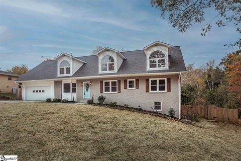 202 Parkdale Drive