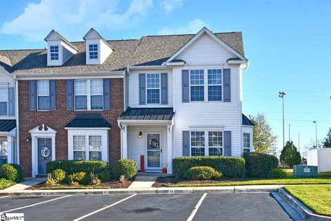42 Spring Crossing Circle
