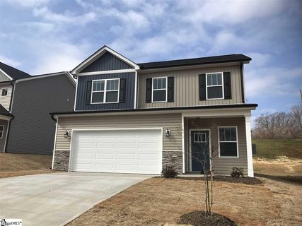206 Rosewood Circle