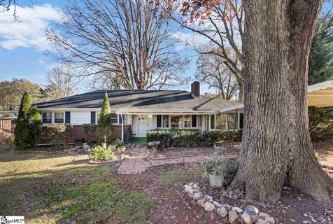 12 Lynhurst Drive
