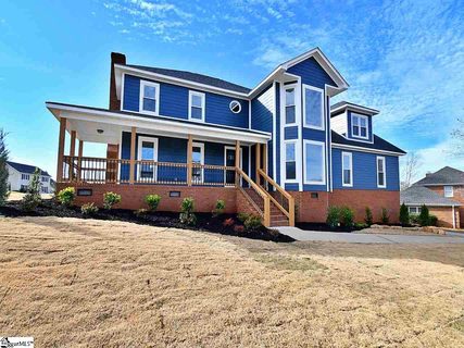201 Grayson Drive sold home in Watson Crossing, Travelers Rest, SC
