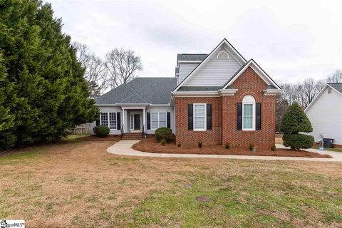 5 Alcott Court