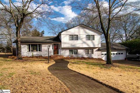 16 Overton Avenue