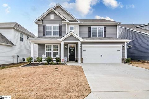 415 Hilburn Way